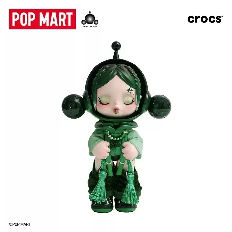 POP MART SKULLPANDA X CROCS OO - Model Kit Anime Girl review and price
