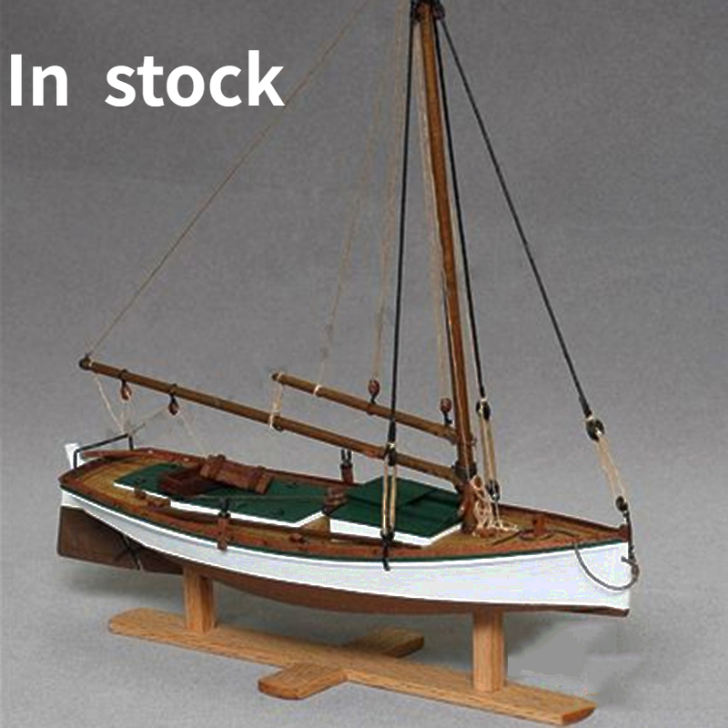 1/35 FLATTLE Wooden Boat Model - Model Kit Yacht review and price